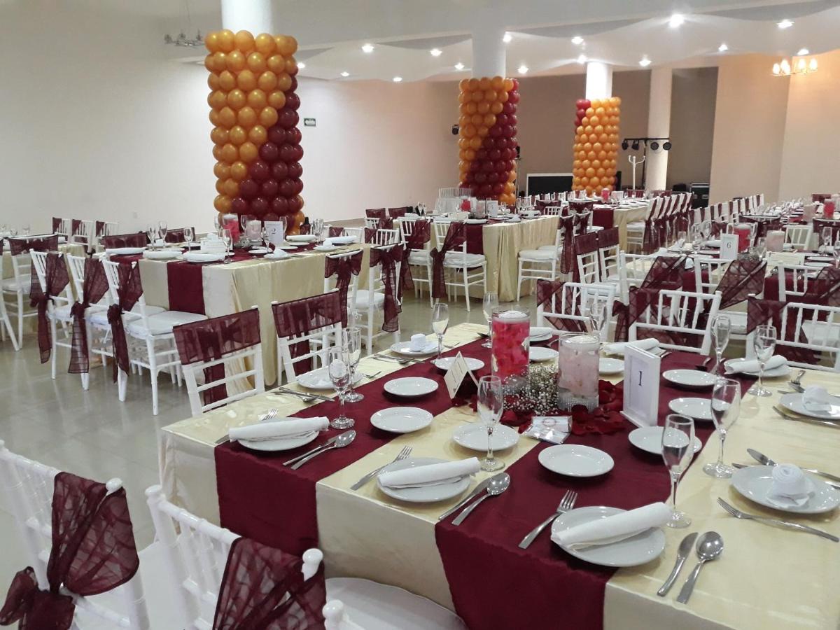 Chiapas Express, 3*