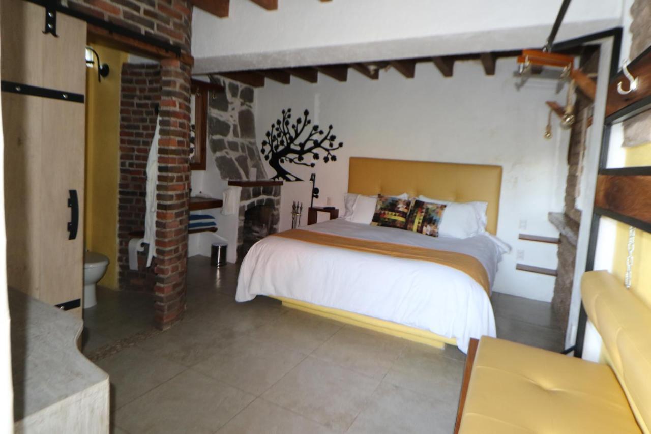Casa Acento Valle de Bravo