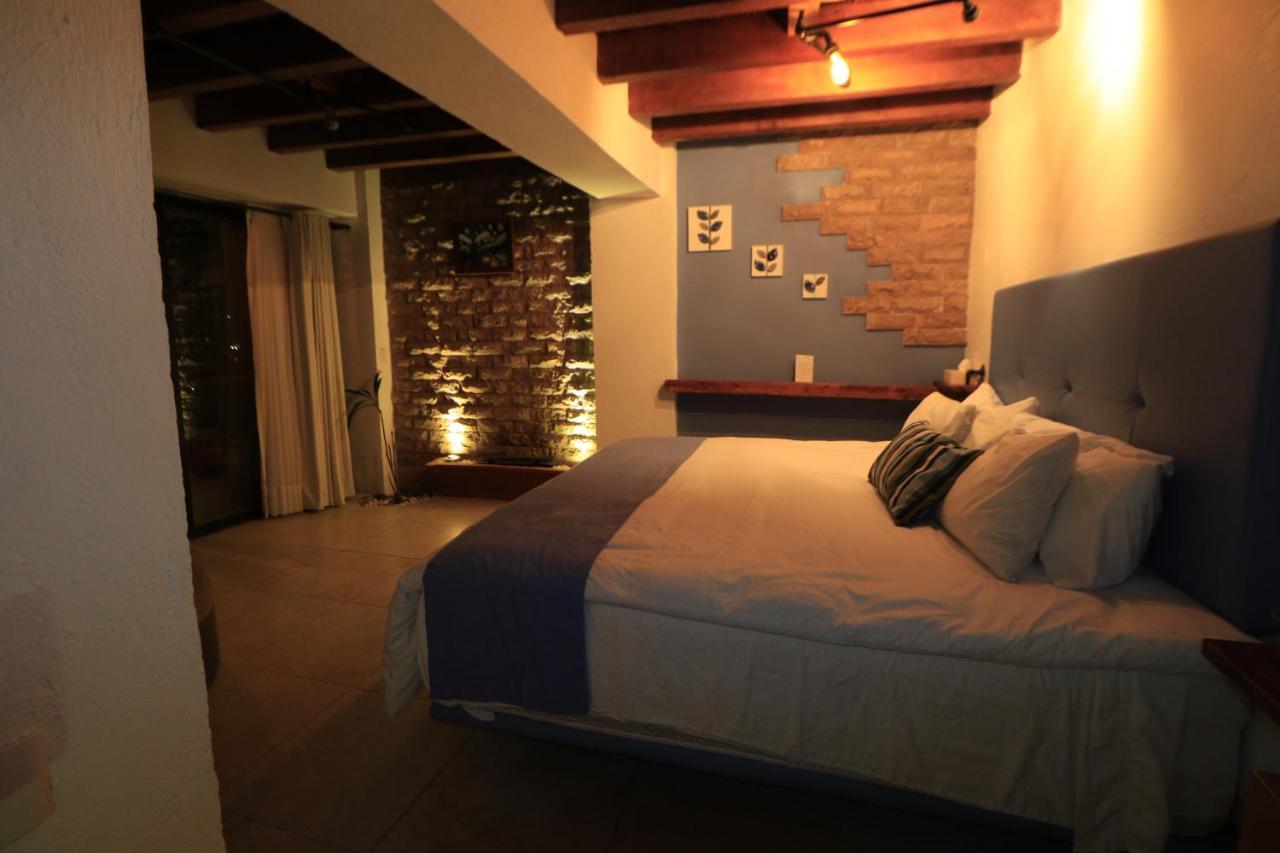 Casa Acento Valle de Bravo