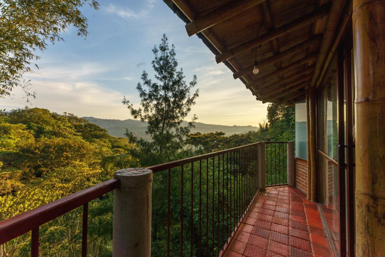 Achicuales Hotel