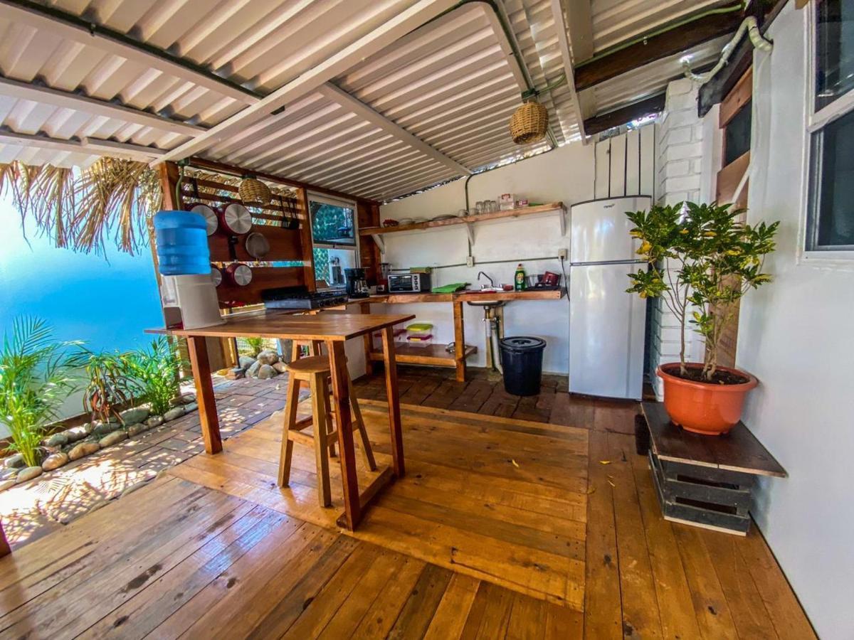 Hotel Shaka House *