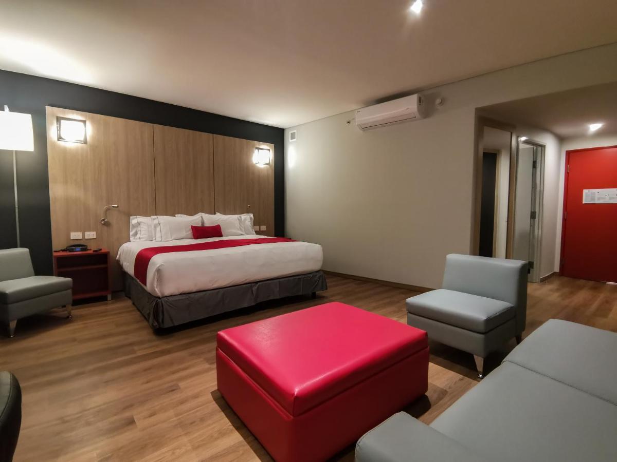 Hotel Ramada Encore By Wyndham Monterrey Zona Aeropuerto 4*