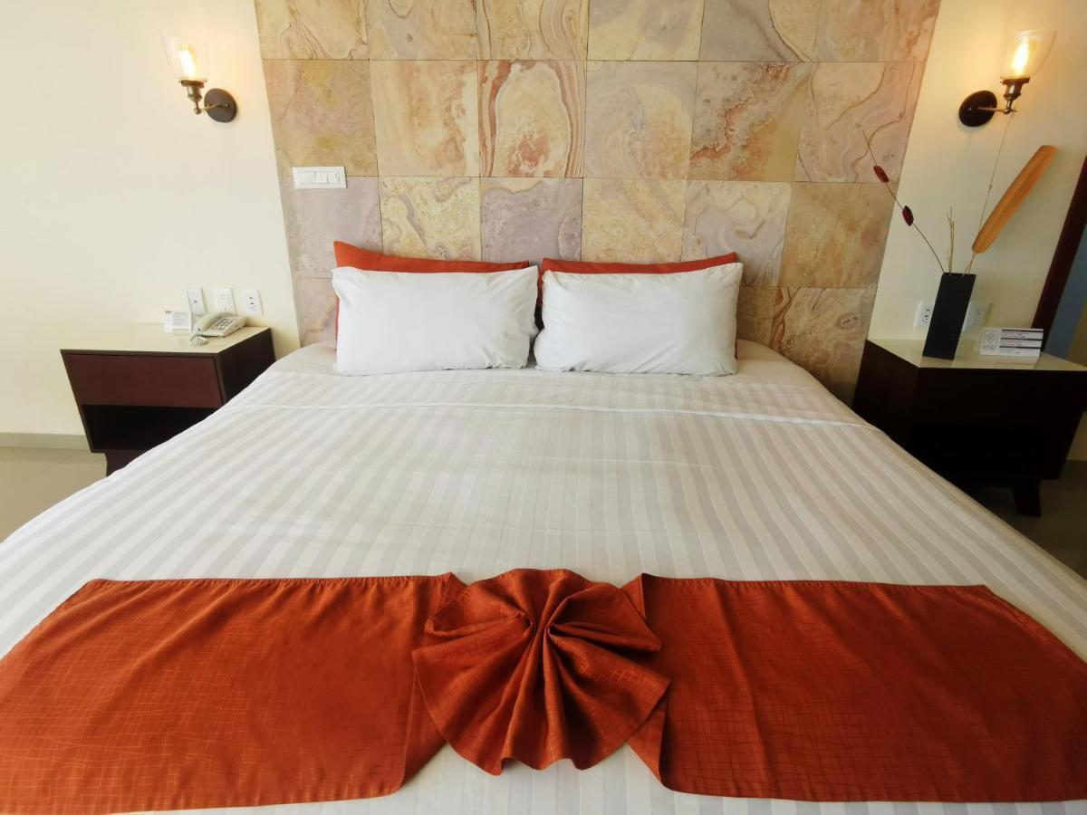 Hotel Artisan Playa Esmeralda Family Playa Chachalacas