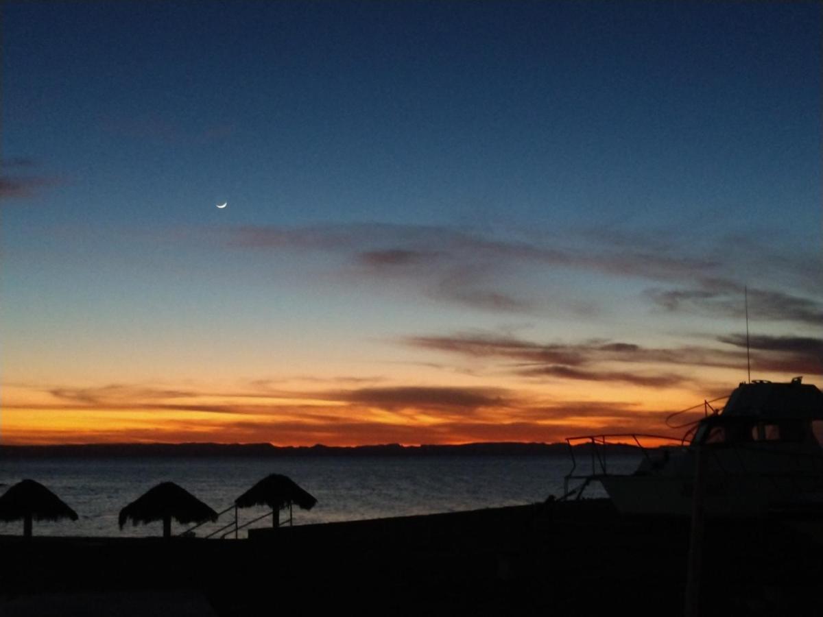 Club Cantamar & Marina Hotel 3*