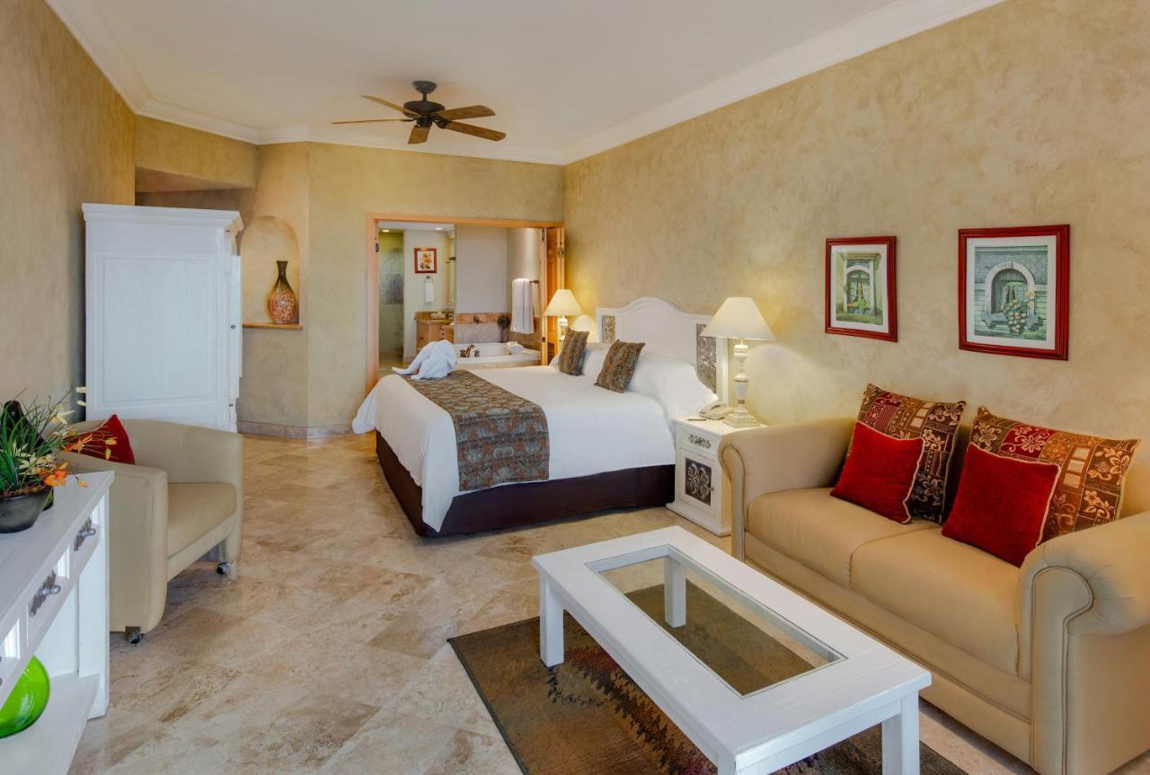 Cabo La Hotel