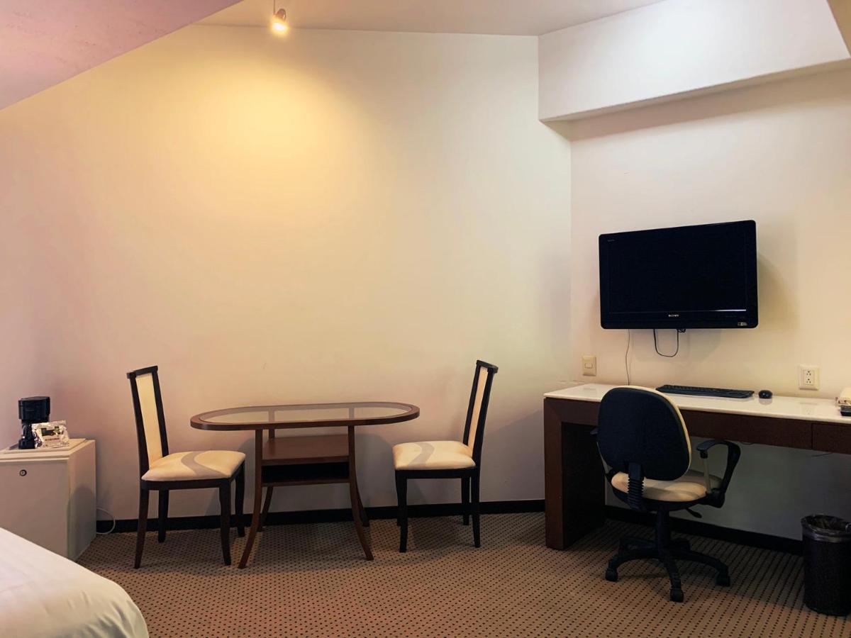 & Bel Air Business Hotel