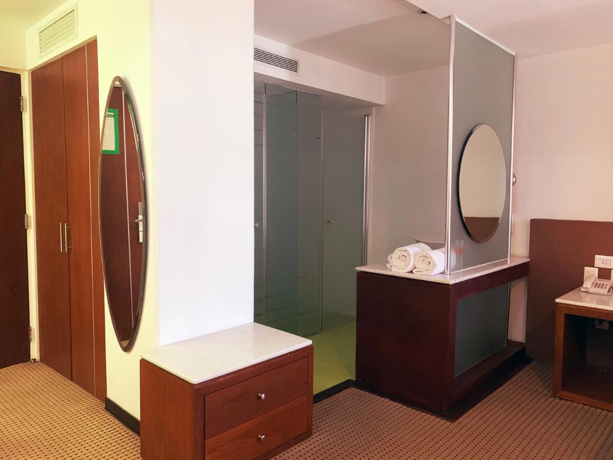 & Bel Air Business Hotel 3*