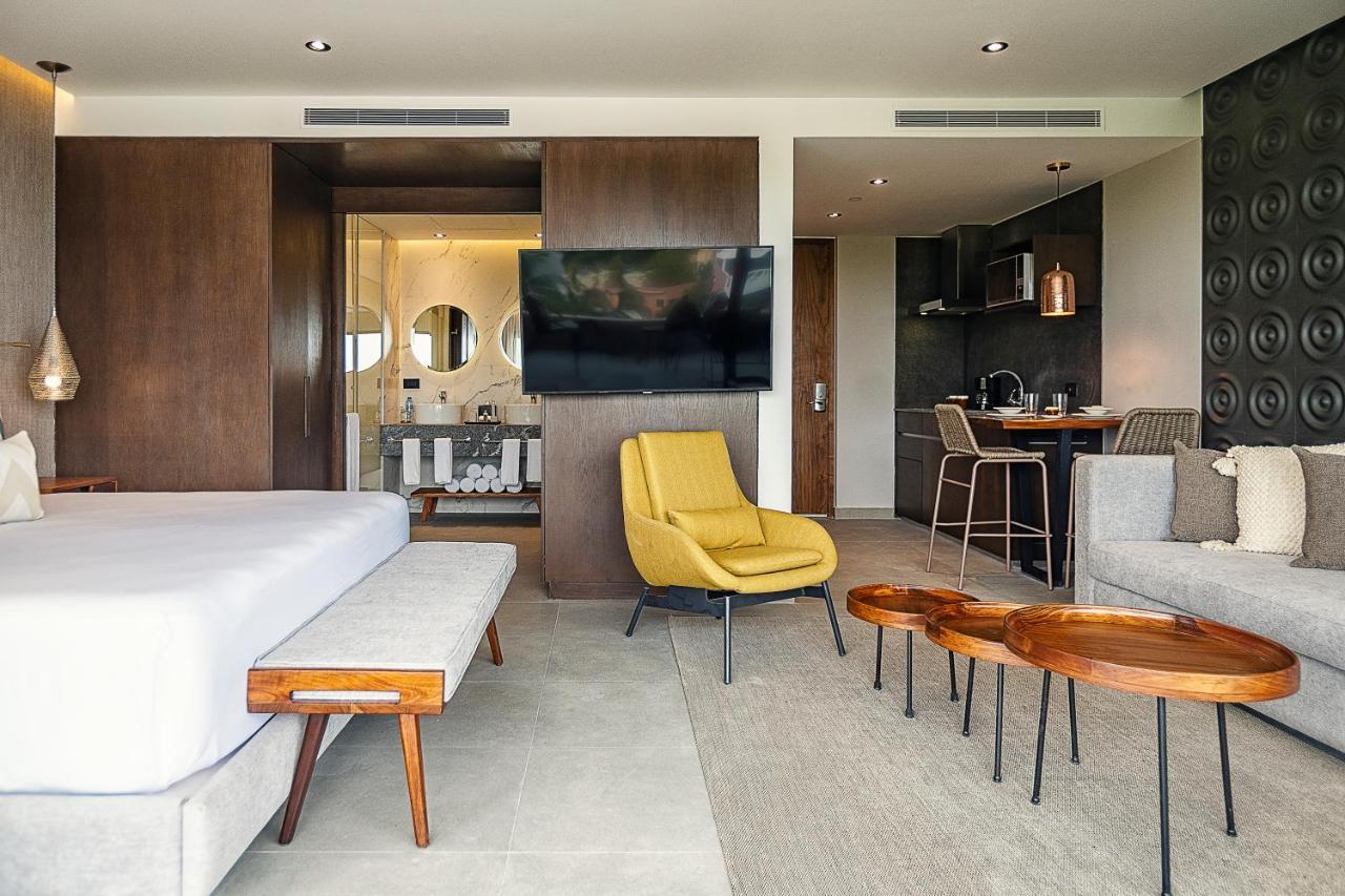 Hotel The Fives Oceanfront