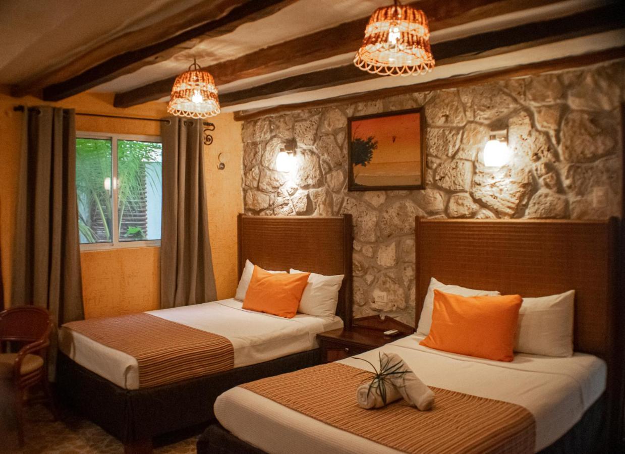 Golden Paradise Town Hotel