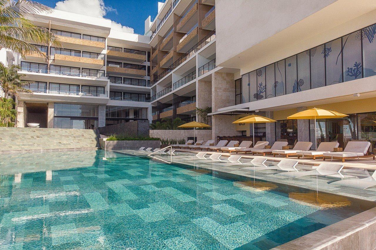 Hotel The Fives Oceanfront Puerto Morelos