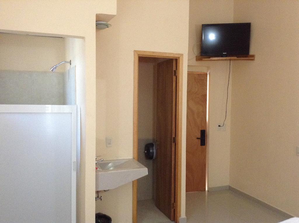 Hotel Zihua Express