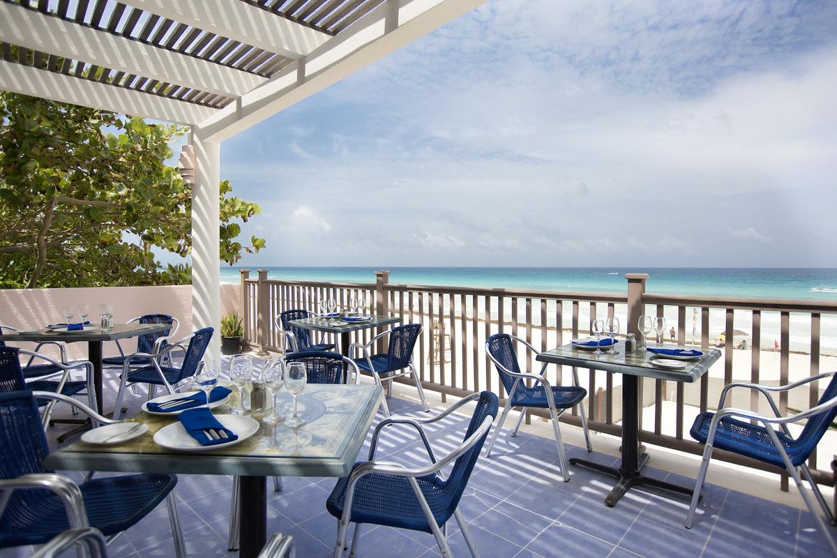 Golden Parnassus & (adults Only) Hotel Cancun