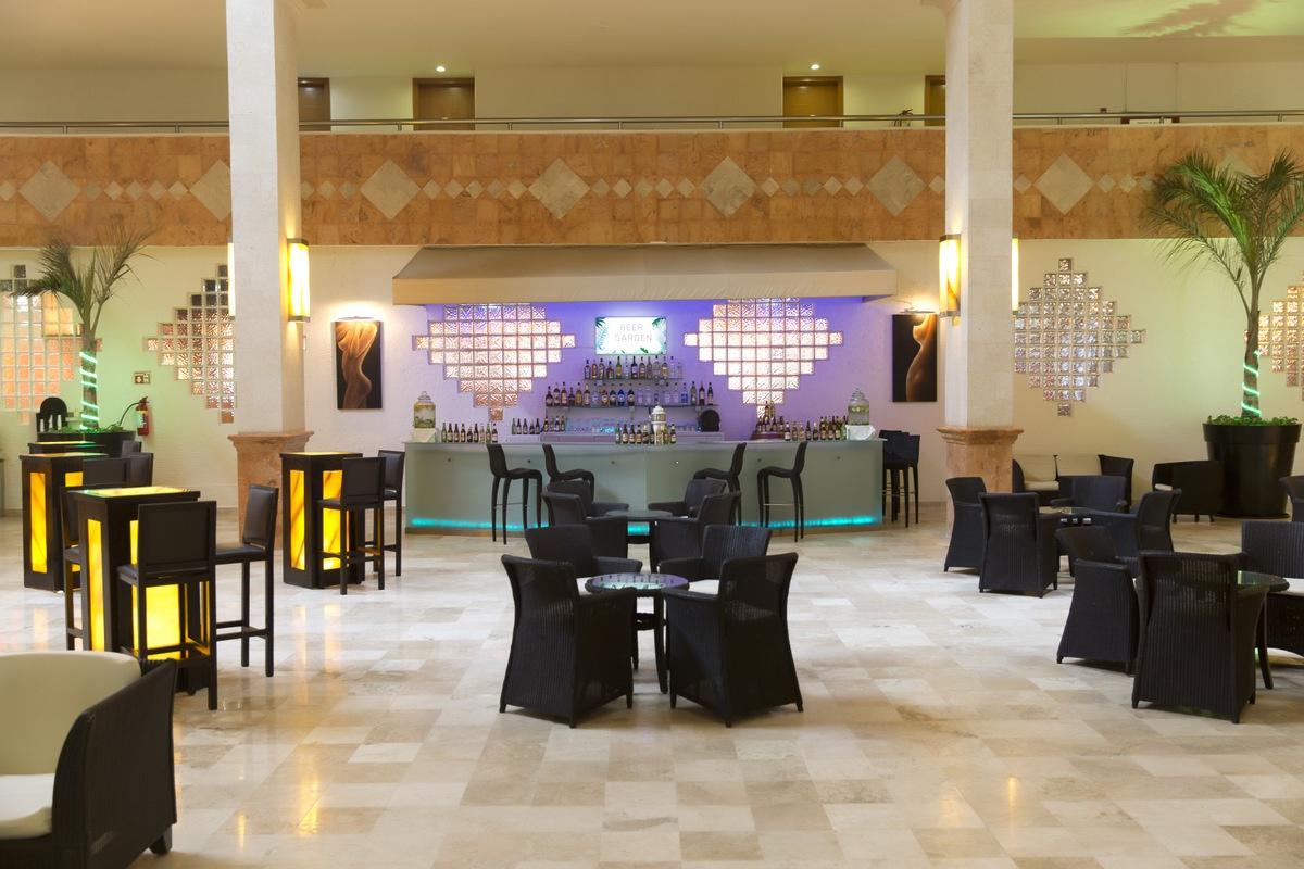 Golden Parnassus & (adults Only) Hotel 3*