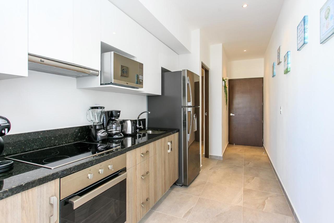Stunning Marea With Stellar Oceanview Rooftop Pool! Apartment