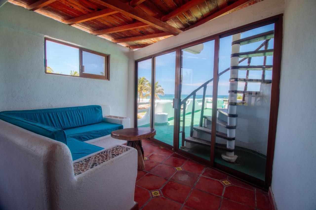 Acuario Hotel
