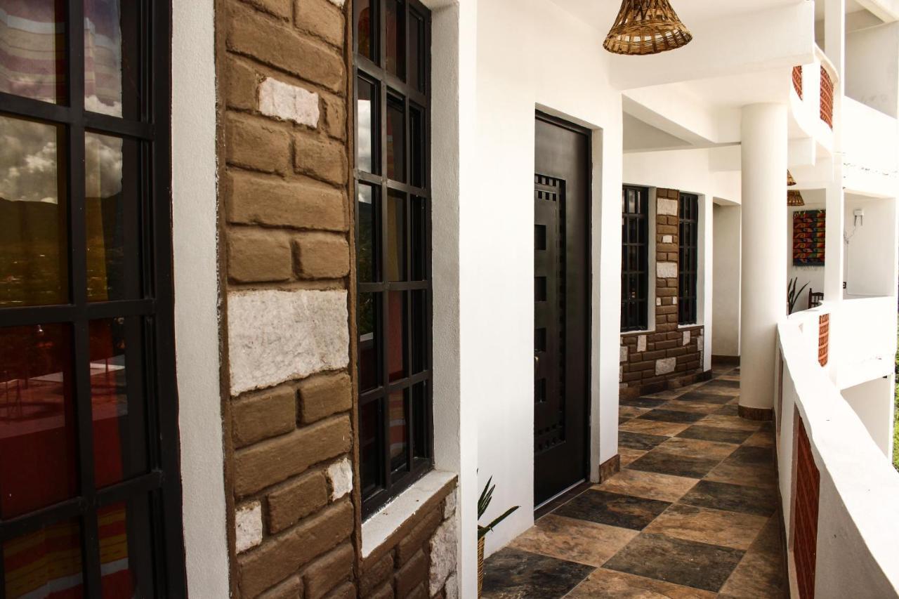 Yubazuu Hotel