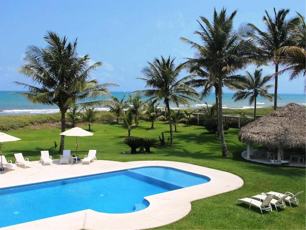 Taboga Eco Boutique & Costa Esmeralda 4*