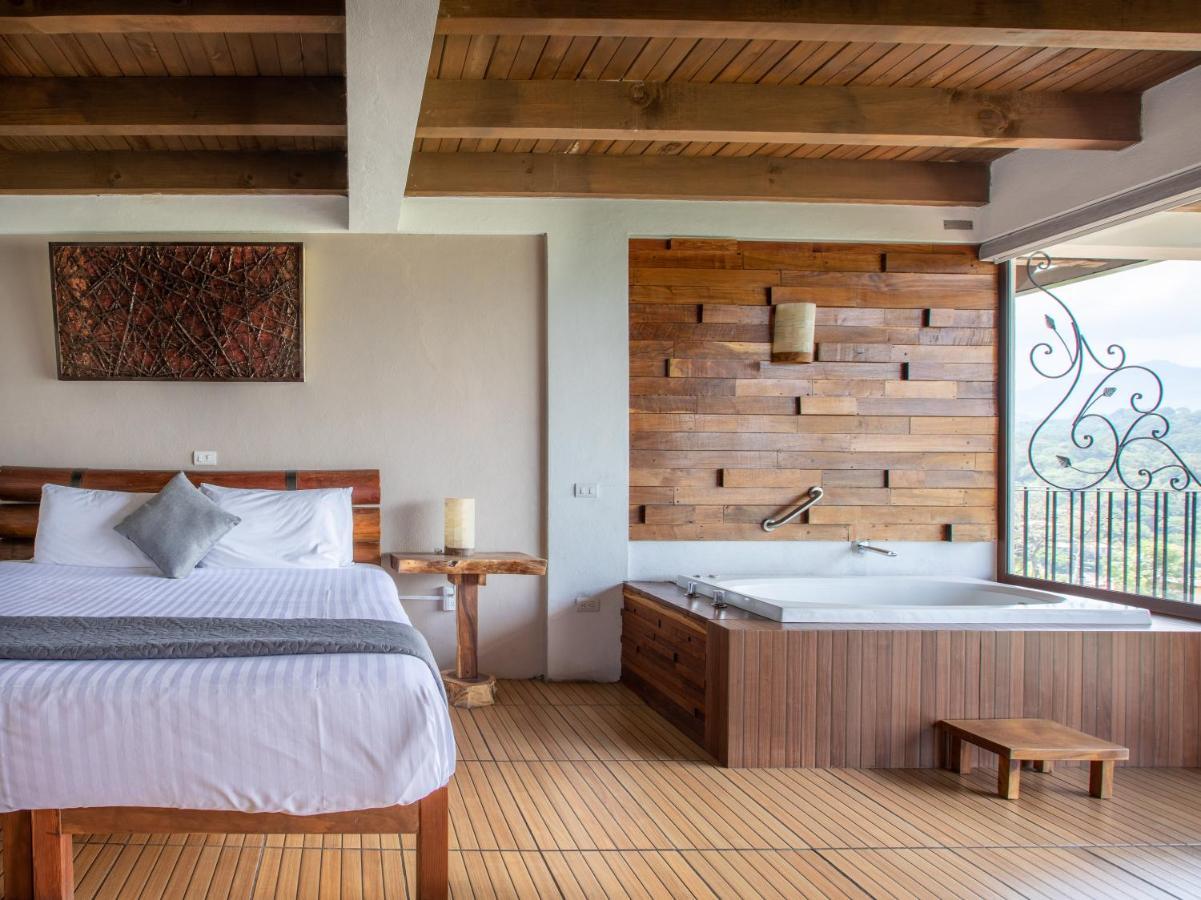 Santa Rosa Hotel 4*