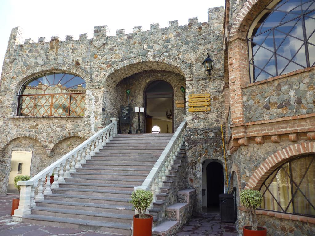 Castillo De Santa Cecilia
