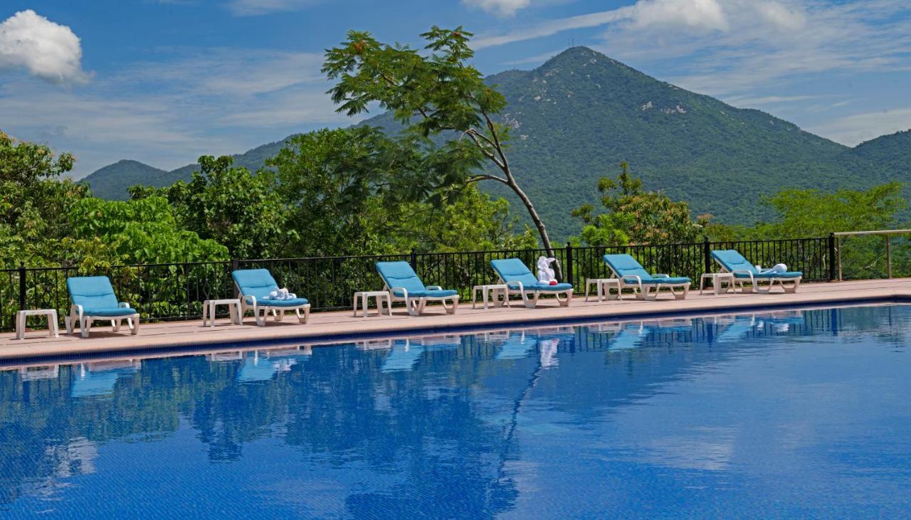 Resort El Corazon Golf & Manzanillo
