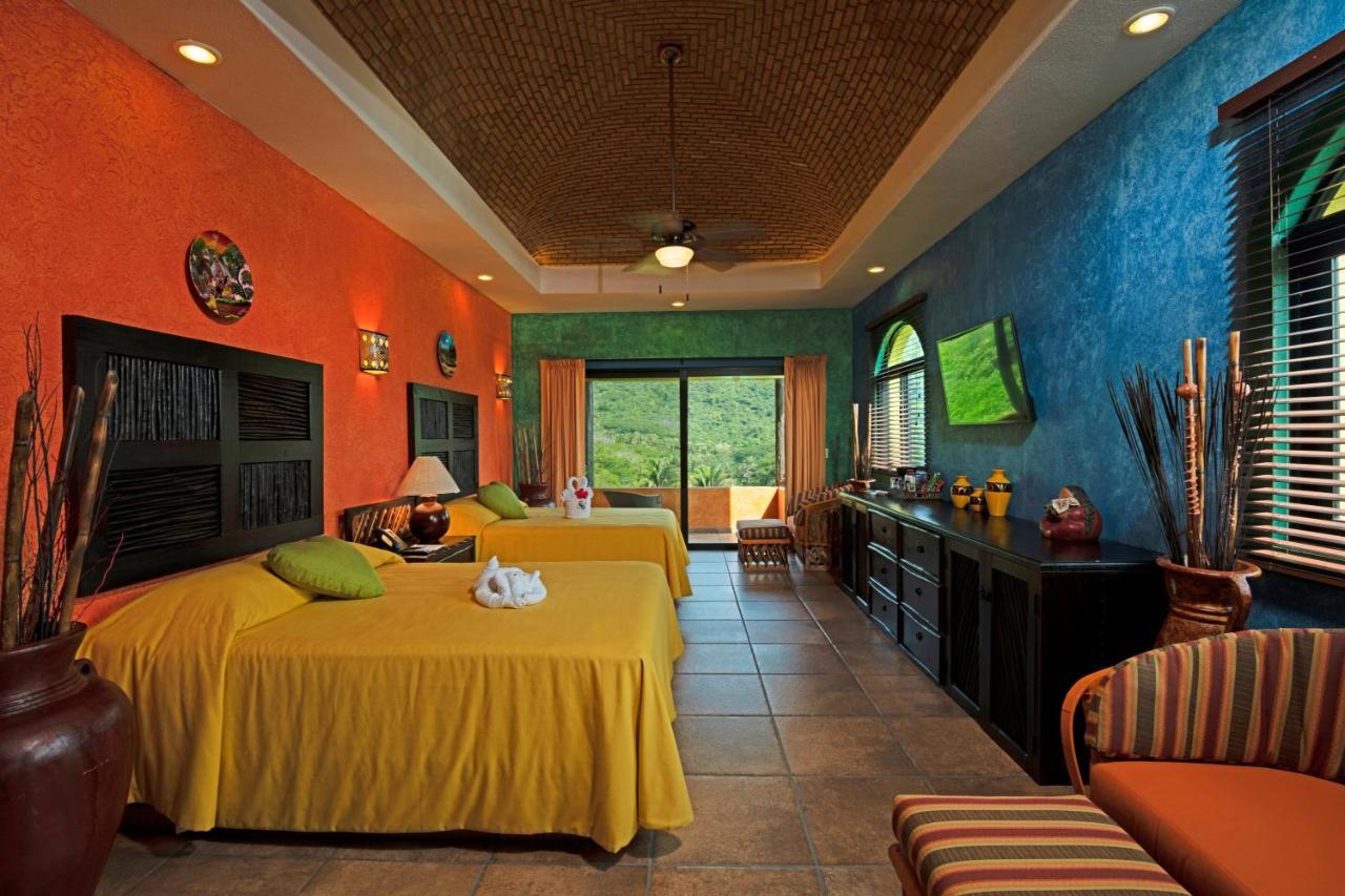 El Corazon Golf & Manzanillo