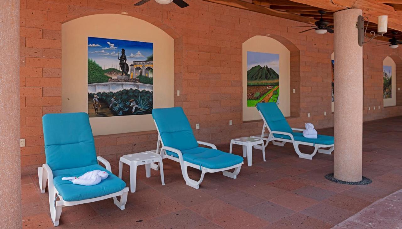 El Corazon Golf &