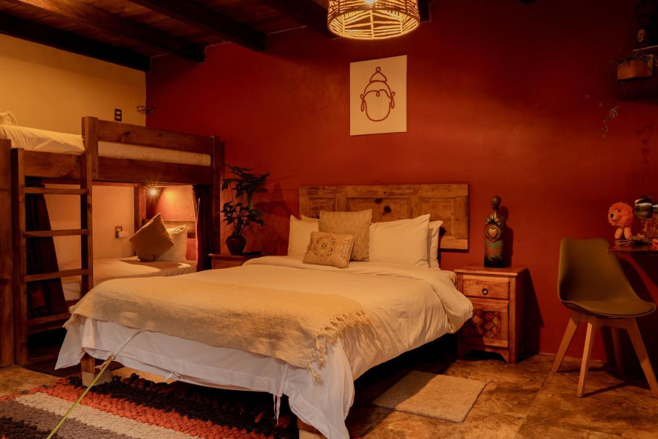Boutique Paz Creativa * San Cristobal de las Casas
