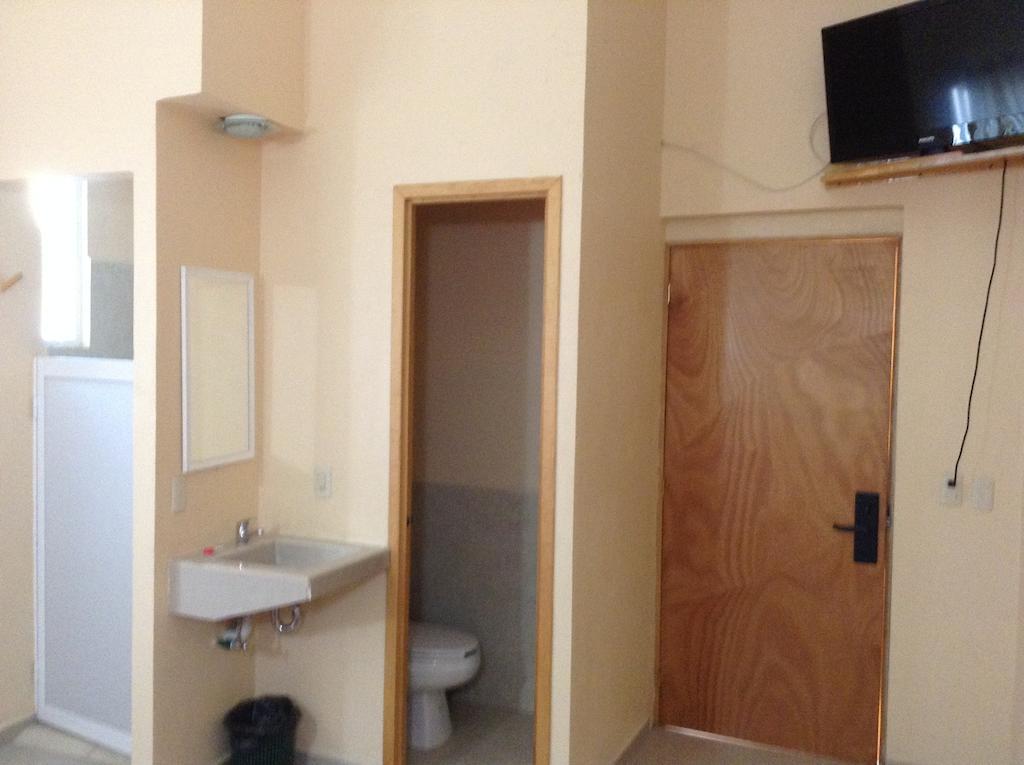 Zihua Express Hotel 2*