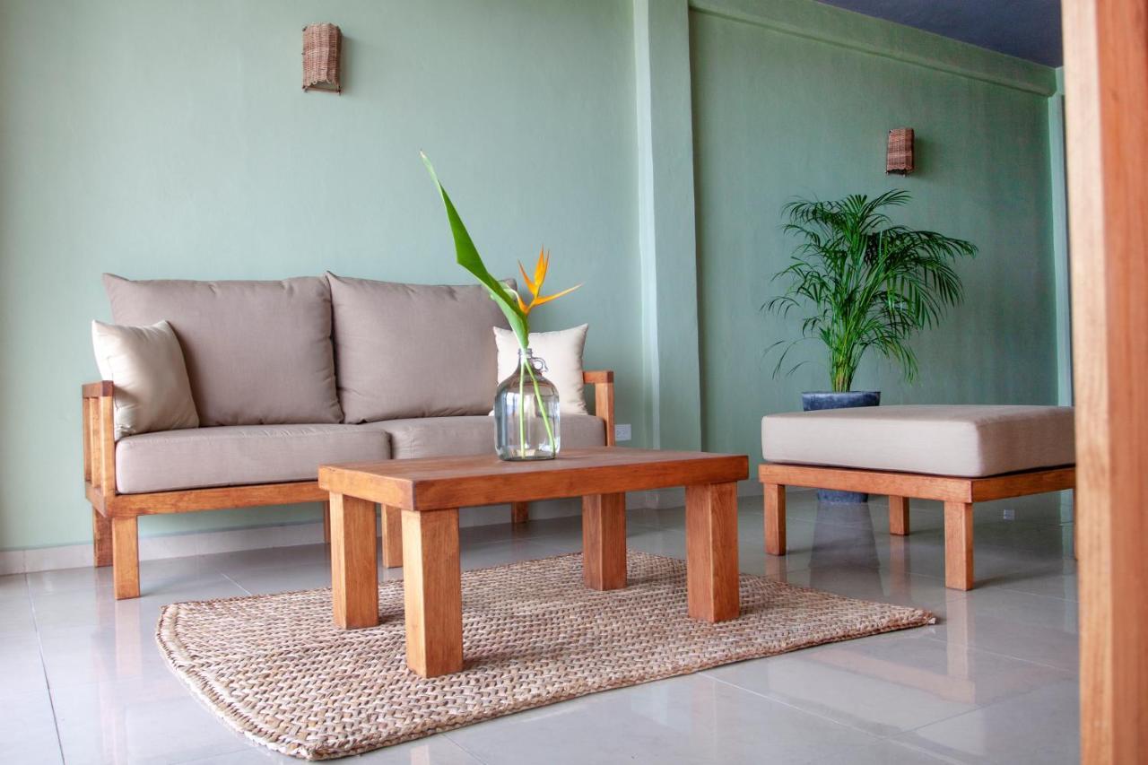 Albatros By Bedsfriends (adults Only) Hotel