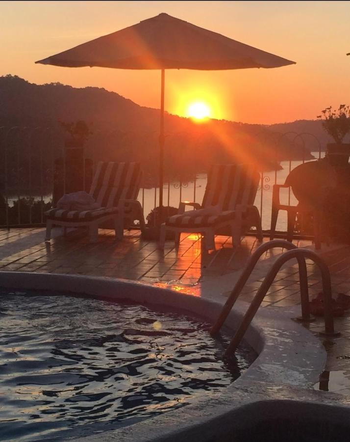 Revi 4* Valle de Bravo
