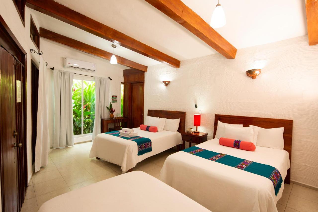 Hotel La Aldea Del Halach Huinic 4*