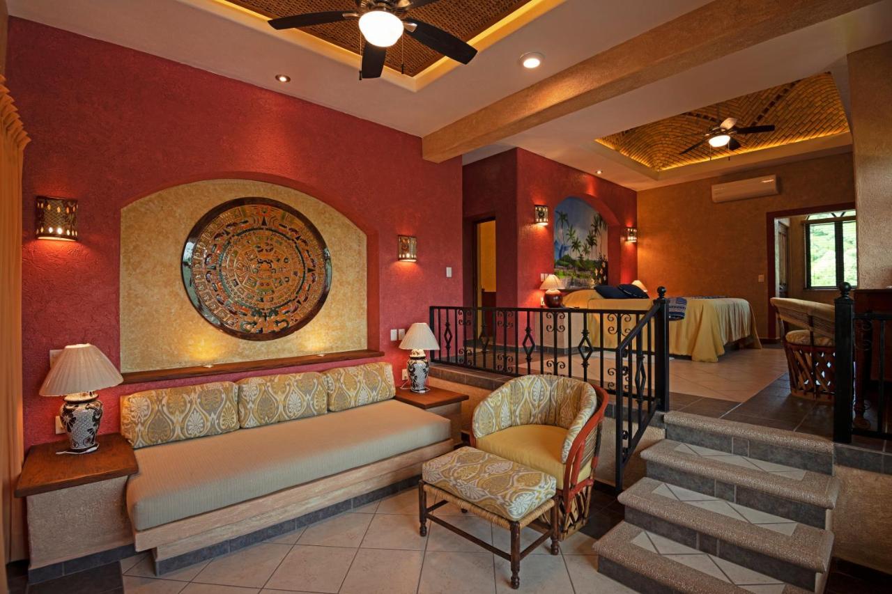 El Corazon Golf & Manzanillo