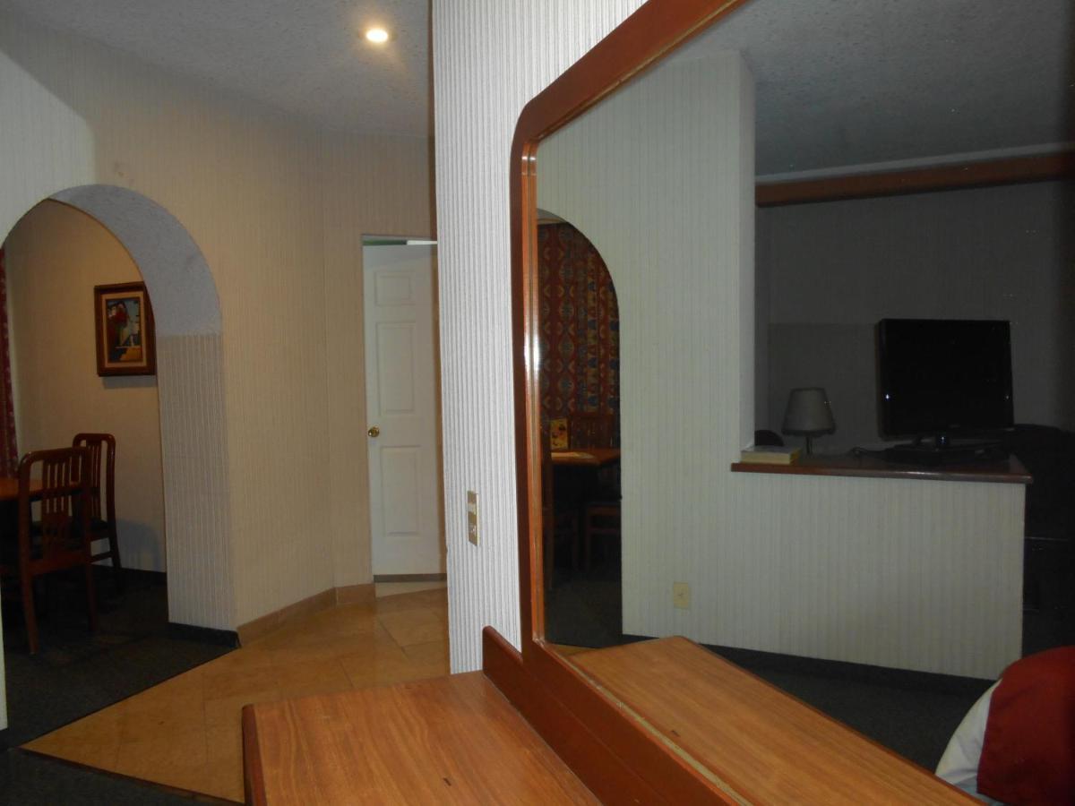 Puente Real Hotel 4*