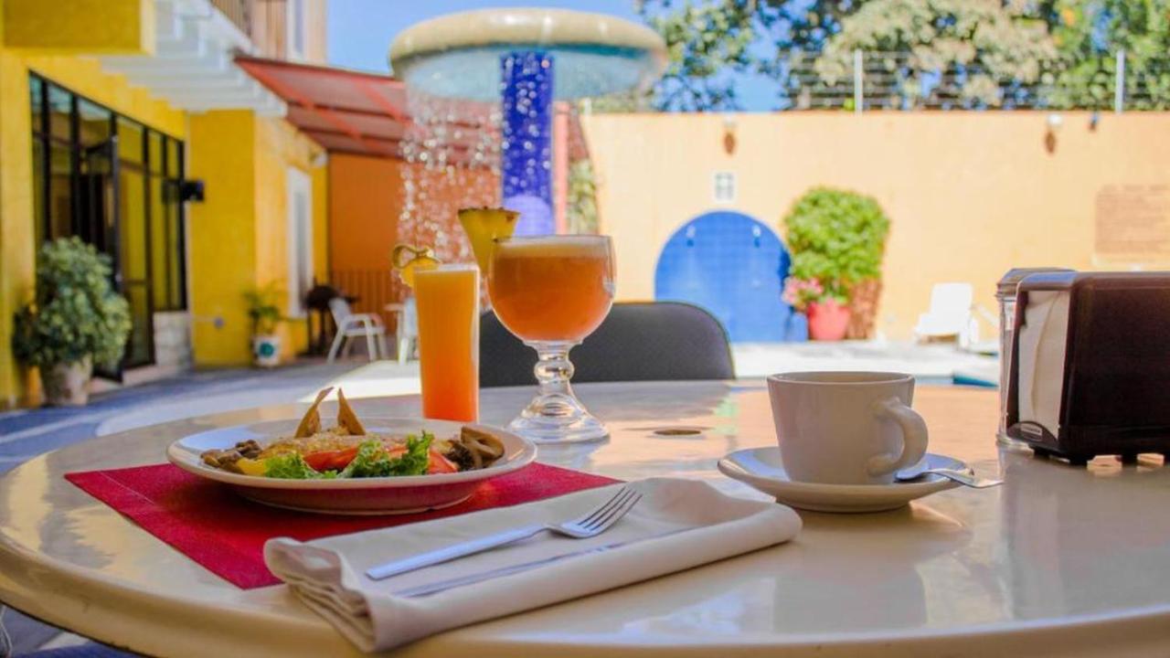 Dorado, Hotel Oaxaca