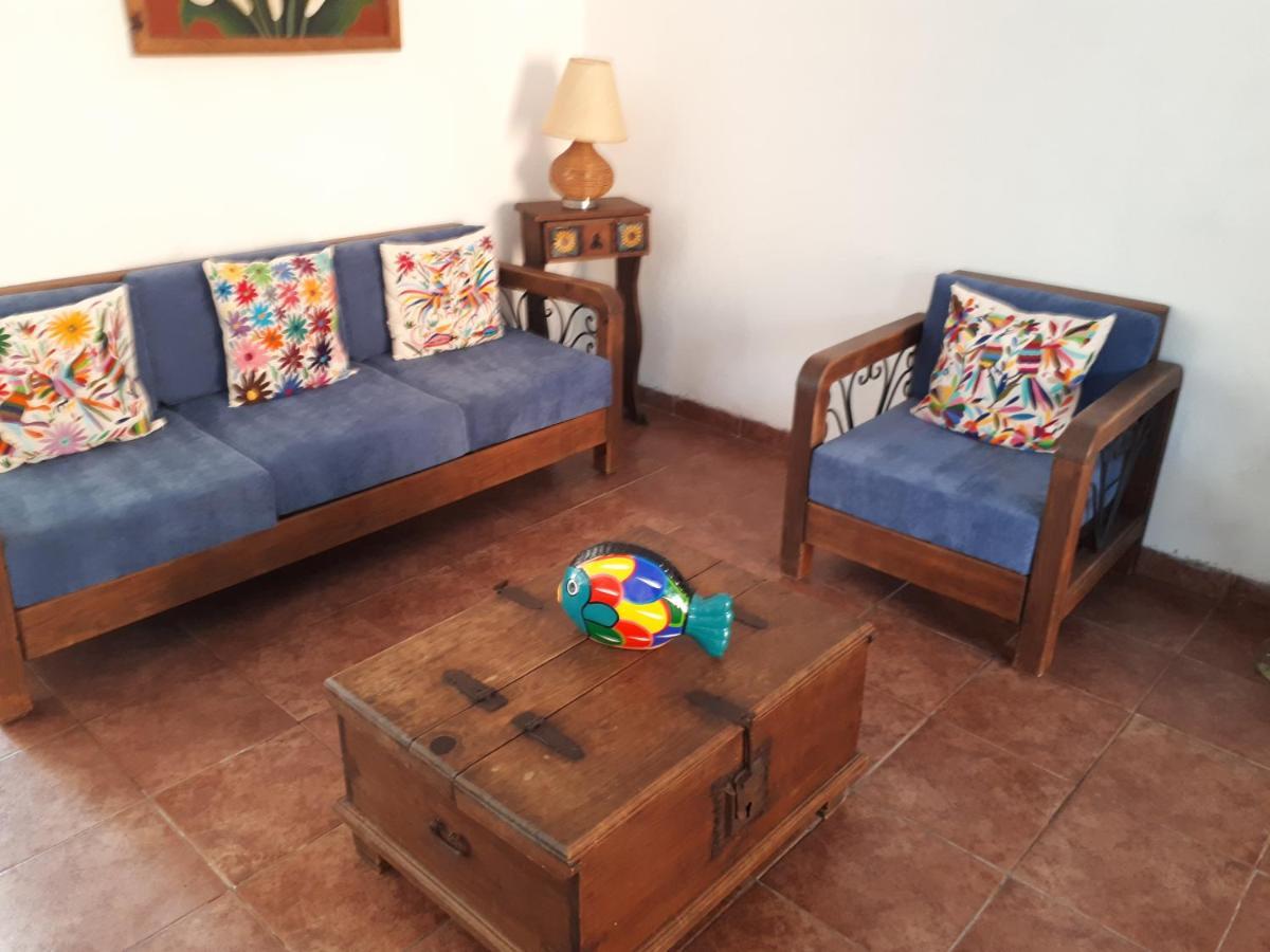 Guest house La Vivienda *