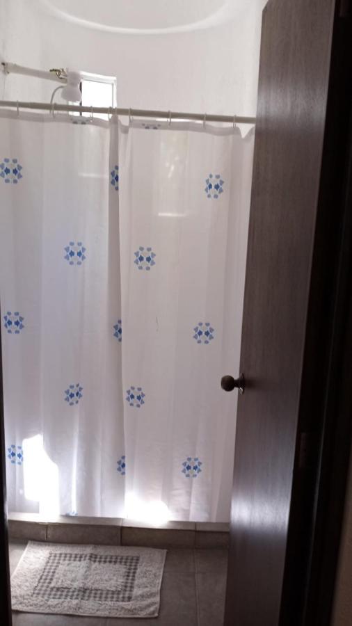 La Vivienda Guest house
