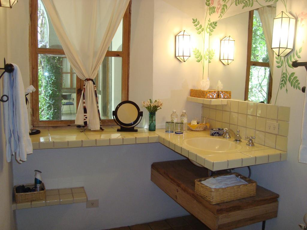 Casa Mision De San Miguel 4*