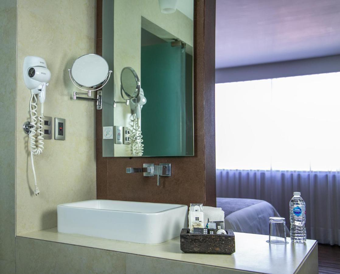 Brasilia 3* Mexico City