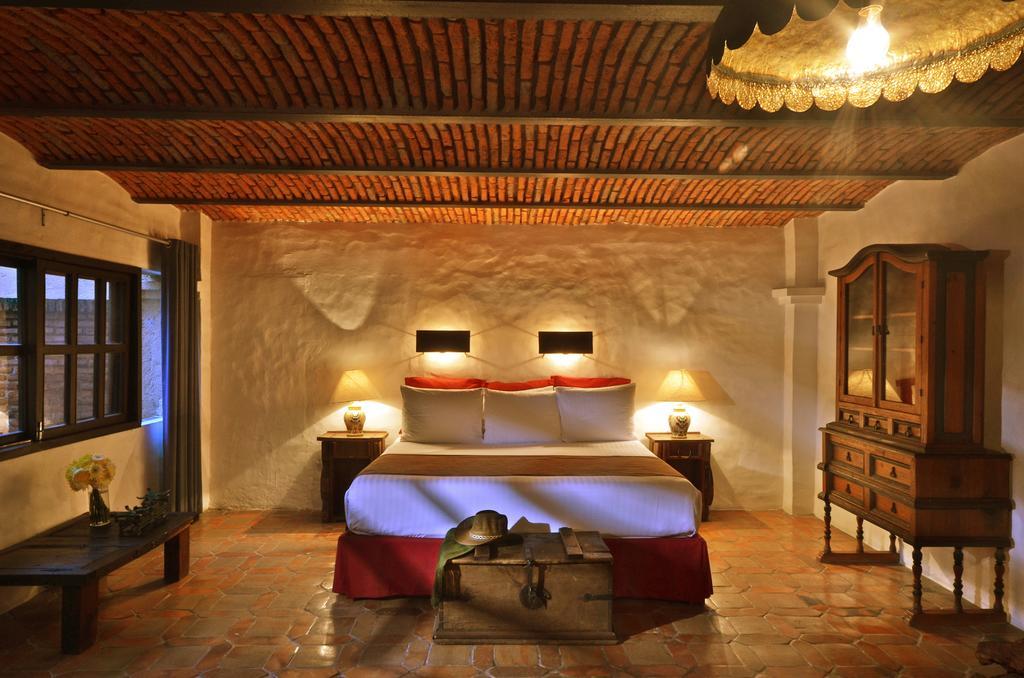 Hotel Danza Del Sol 4*
