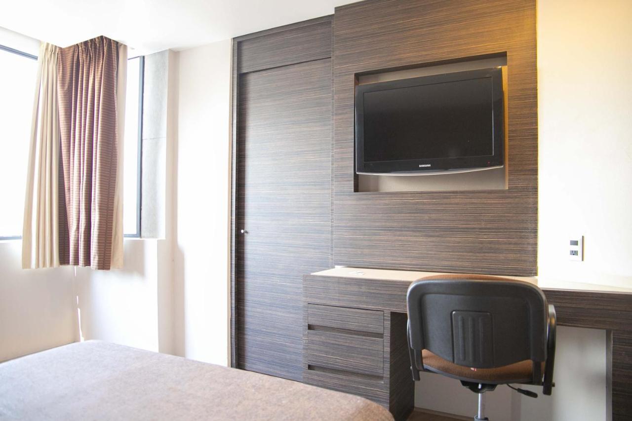 Brasilia 3* Mexico City