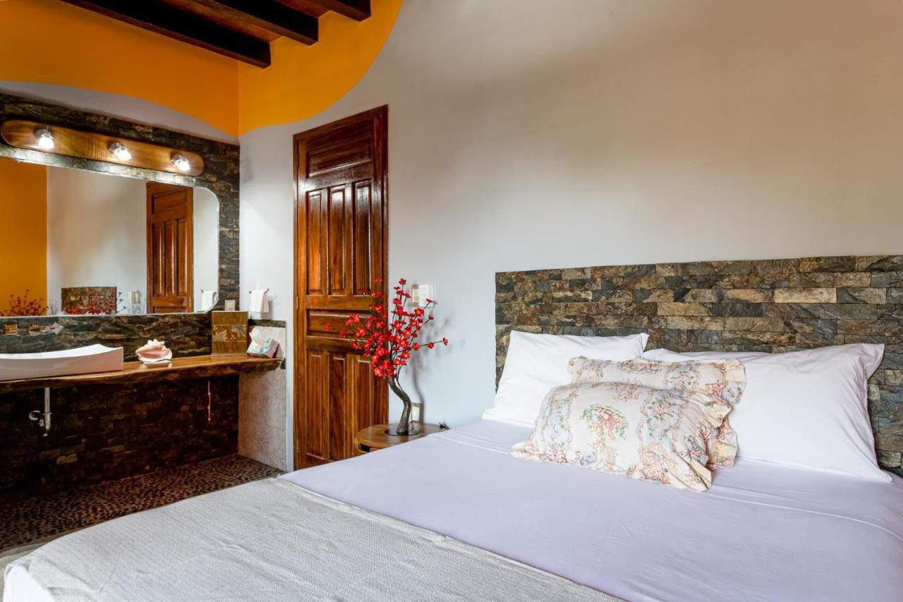 Hotel La Hacienda Puerto Escondido (Oaxaca)