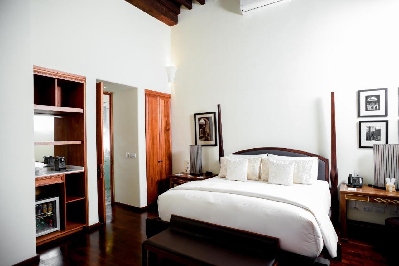 Casa Blanca 7 Hotel