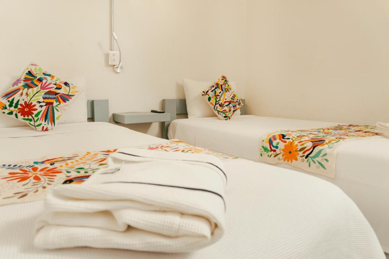 Hotel Bkl *