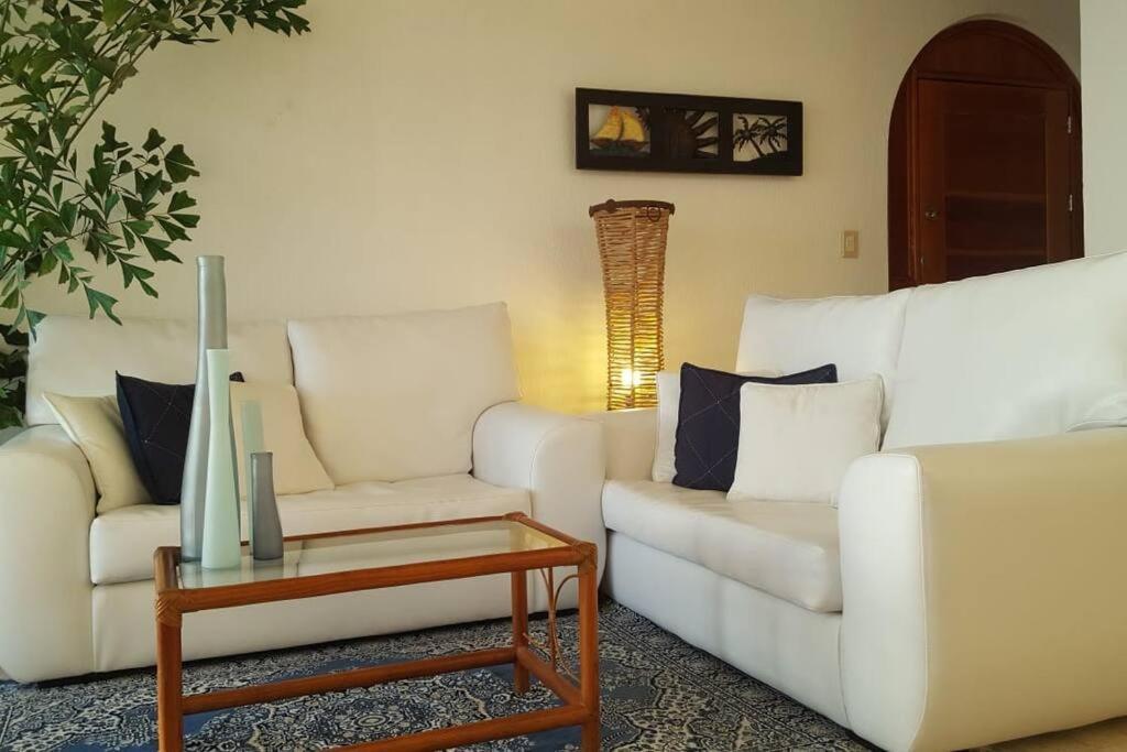 A La Orilla Del Mar Puerto Juarez Apartment Cancun