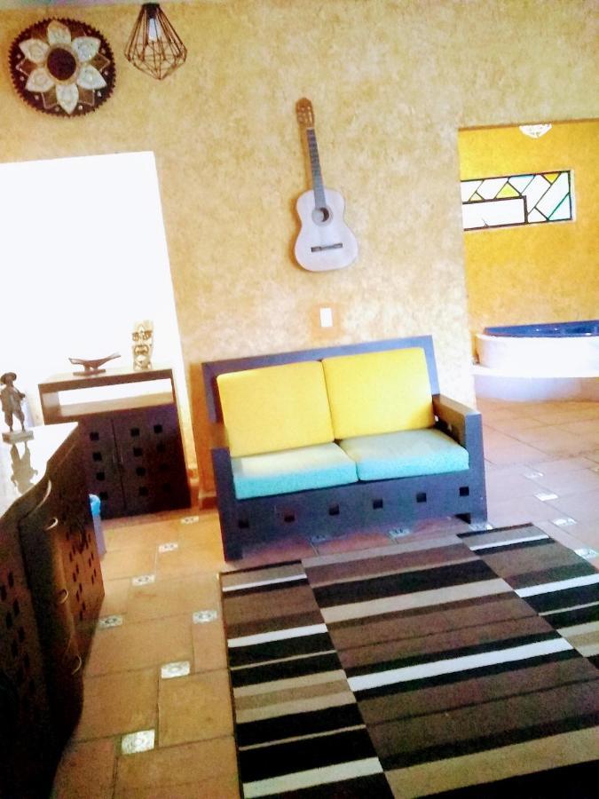 Hotel La Escondida