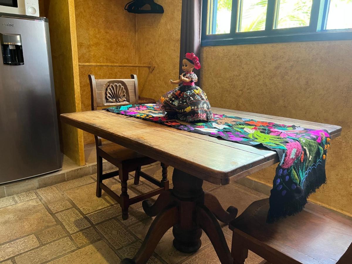 Hacienda Boutique And Solo Adultos Bed & Breakfast *