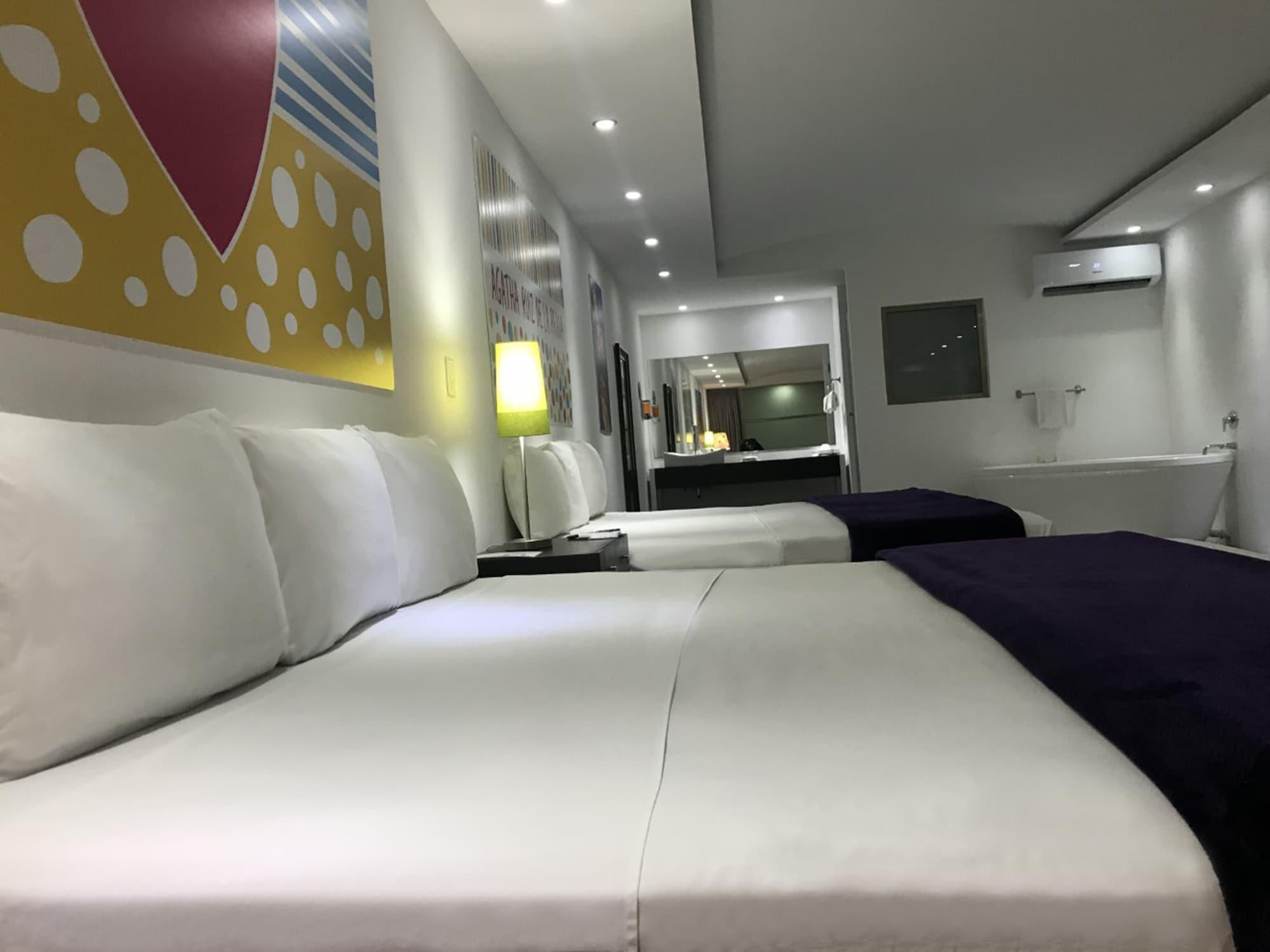 Costa Blanca Hotel Cancun