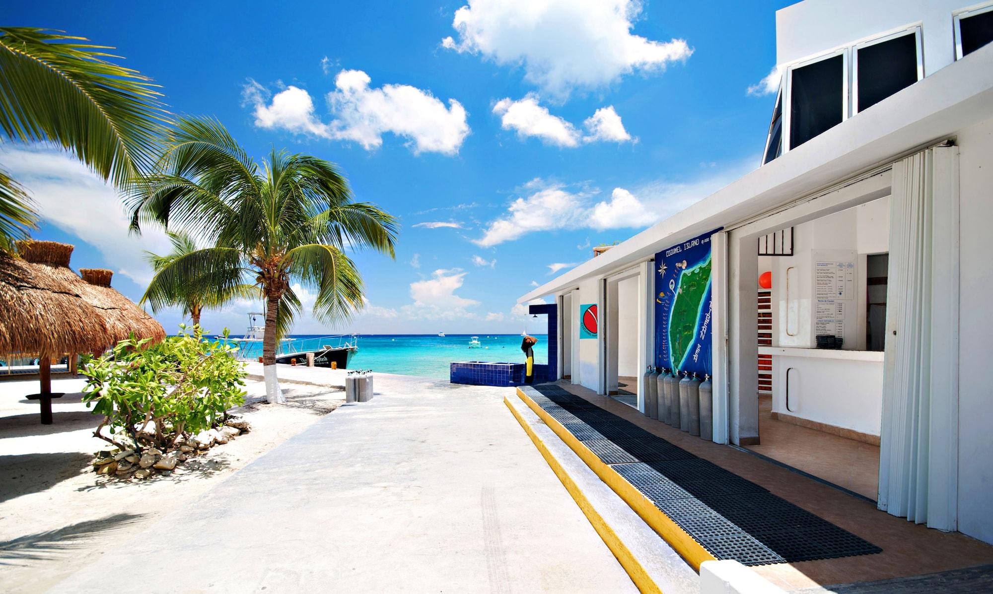 Casa Del Mar & Dive With Free Access To An Exclusive Club Hotel