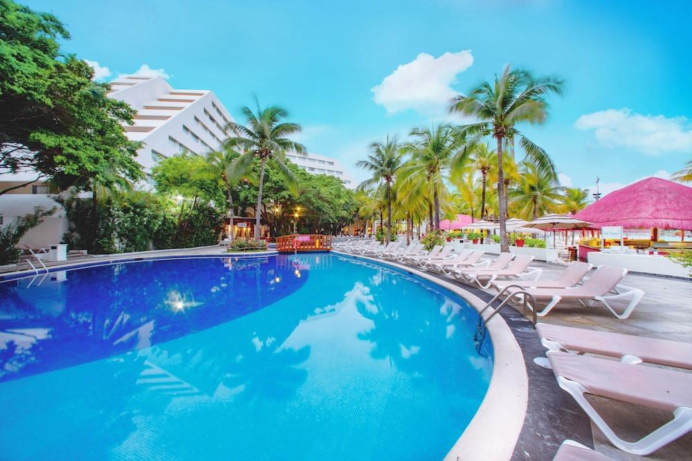 Resort Grand Oasis Palm Cancun