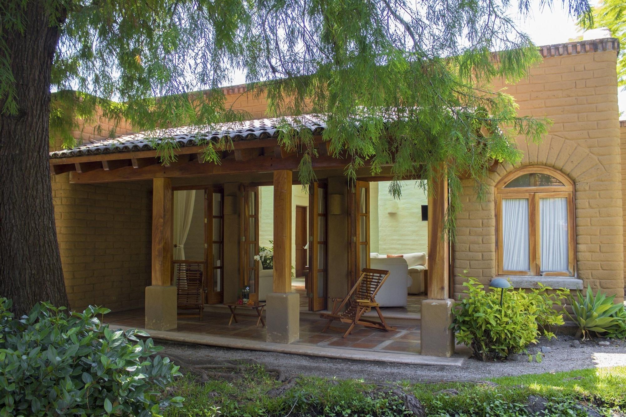 Mision Del Sol & Adults Only Hotel 5*